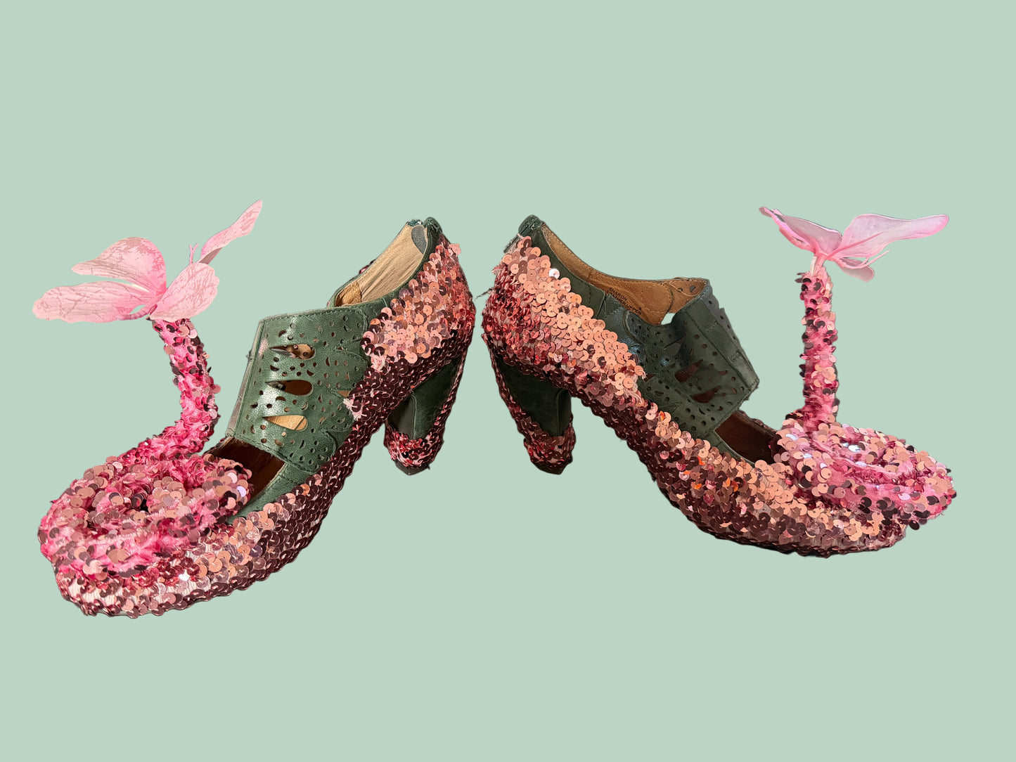 Where Sparkle Meets Stillness